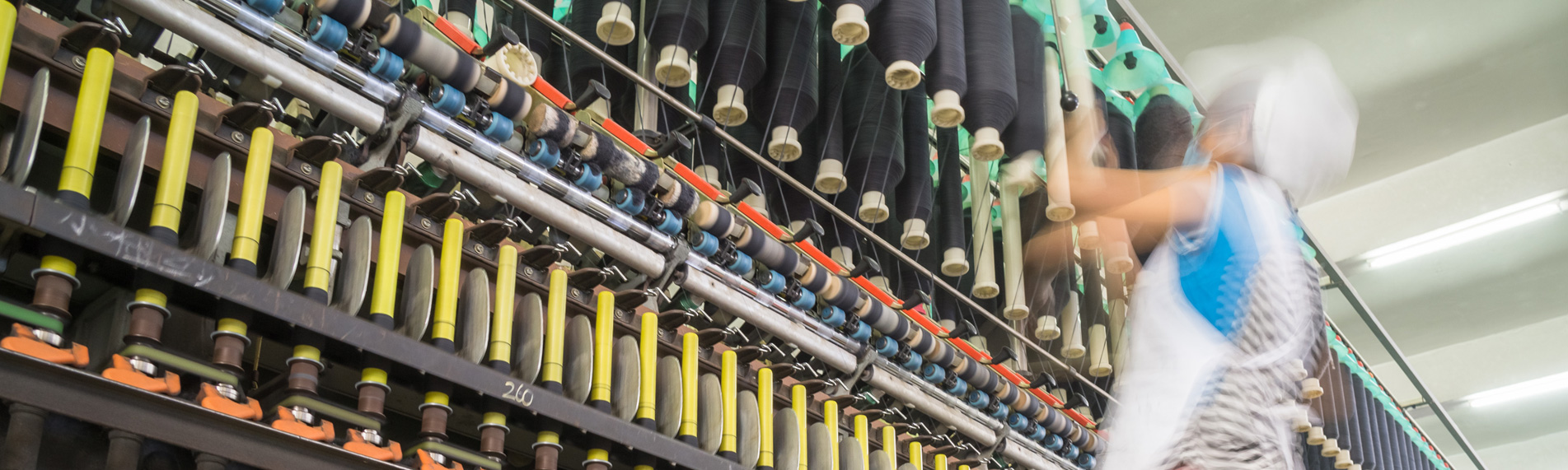 Humidification and humidity control in textile manufacturing Humidification and humidity control in textile manufacturing